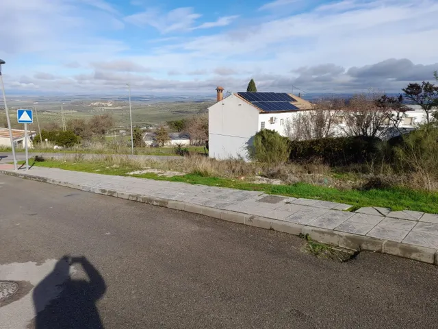 Venta de solar en Estepa. Ideal para construir la casa de tu - foto 3