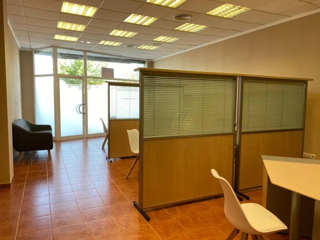 LOCAL AQUILER OFICINAS — 20