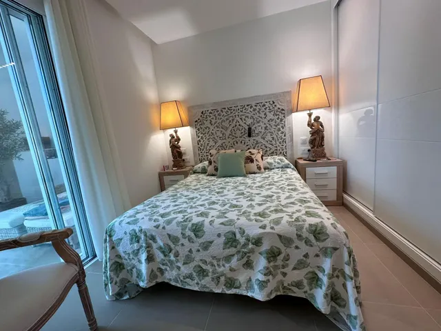 Se vende magnifico apartamento en el icónico edificio Intempo, zona Poniente — 24