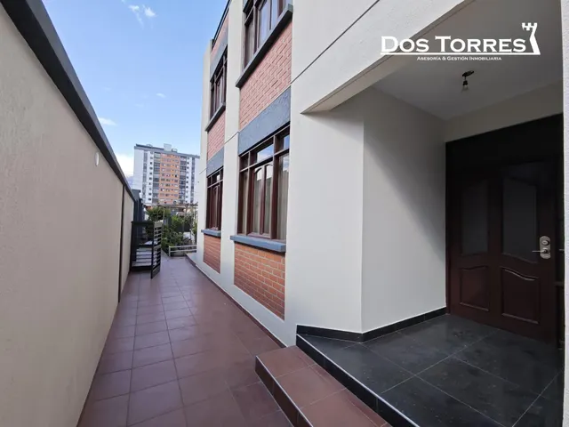 Bs.-3.500 En alquiler Amplio Departamento de 3 dormitorios, garaje y patio, proximo al IC NORTE (MELCHOR) — 7