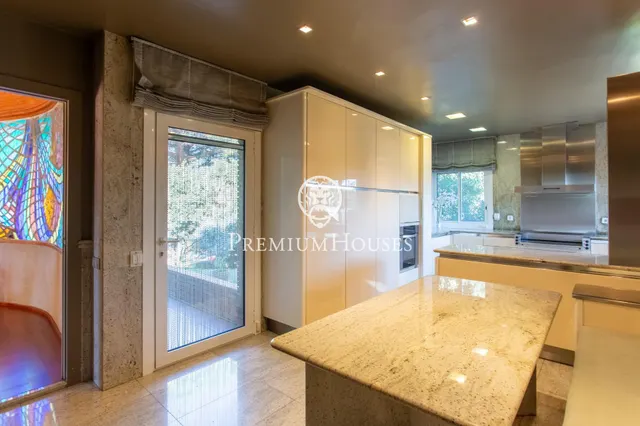 Casa en venta en Montornès del Vallès — 14