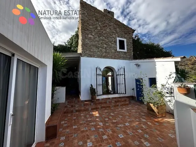 GRAN OPORTUNIDAD DE COMPRA DE PRECIOSA CASA RUSTICA EN ENTOR
