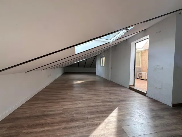 PISO A ESTRENAR EN PASAJE MESONES FABRICA — 40