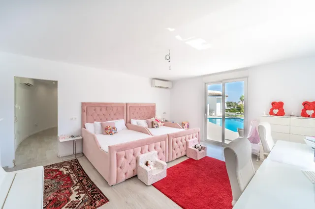 LUMINOSO CHALET EN ESTEPONA — 13