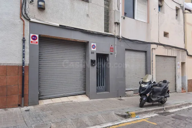 Se vende piso en Calle Olivera e Sistrells 30 de Badalona, B - foto 2