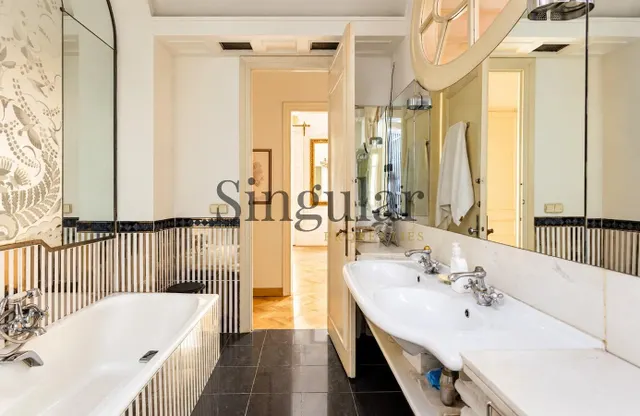 Elegante vivienda modernista de más de 200 m2 en el Eixample — 14