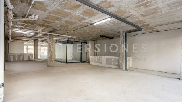 Local comercial 476m² en alquiler - Fort Pienc — 14
