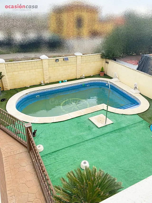 Casa con terreno 4 habitaciones 220m² en venta - Majaneque - foto 2