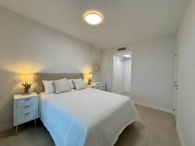 Apartamento 1 habitación 72m² en venta - Costa Del Sol — 8