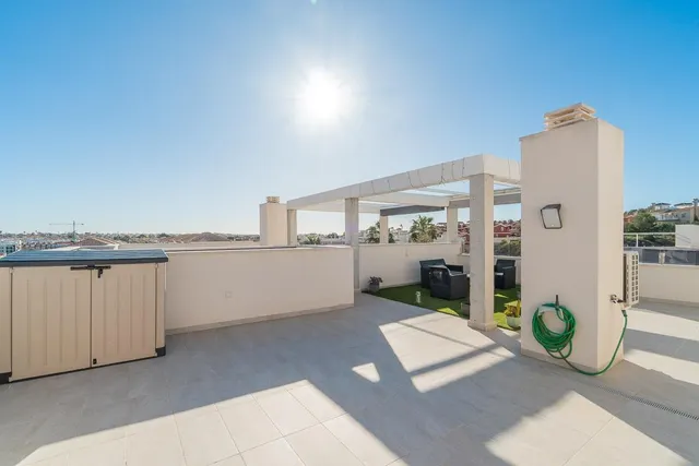 Atico con solarium en Orihuela Costa — 12