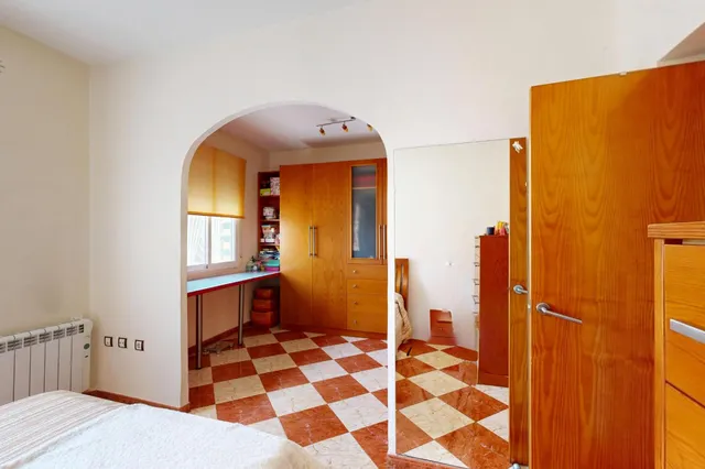 Luminosa Planta Baja con Gran Patio y Terraza en el Barrio de la Concepción — 26