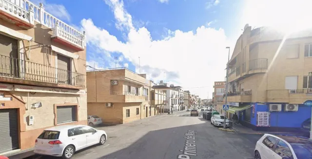 PISO EN CORIA DEL RIO