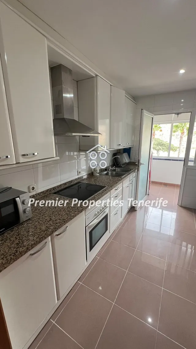 Apartamento con 2 dormitorios, Playa Graciosa I, Los Cristianos, Arona — 16