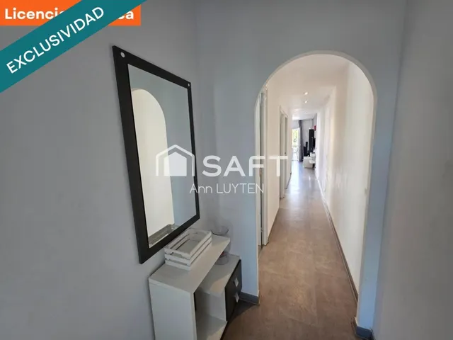 Apartamento con amarre privado y licencia turística Roses — 18