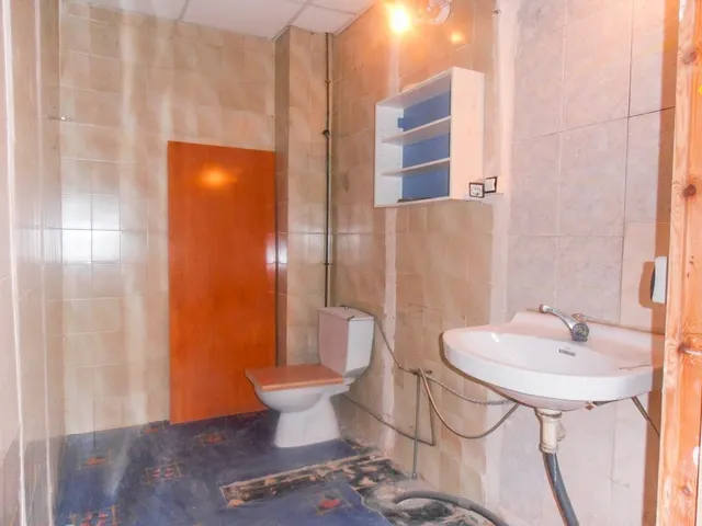 Local diáfano en venta, Sabadell, zona  Creu de Barbera — 6