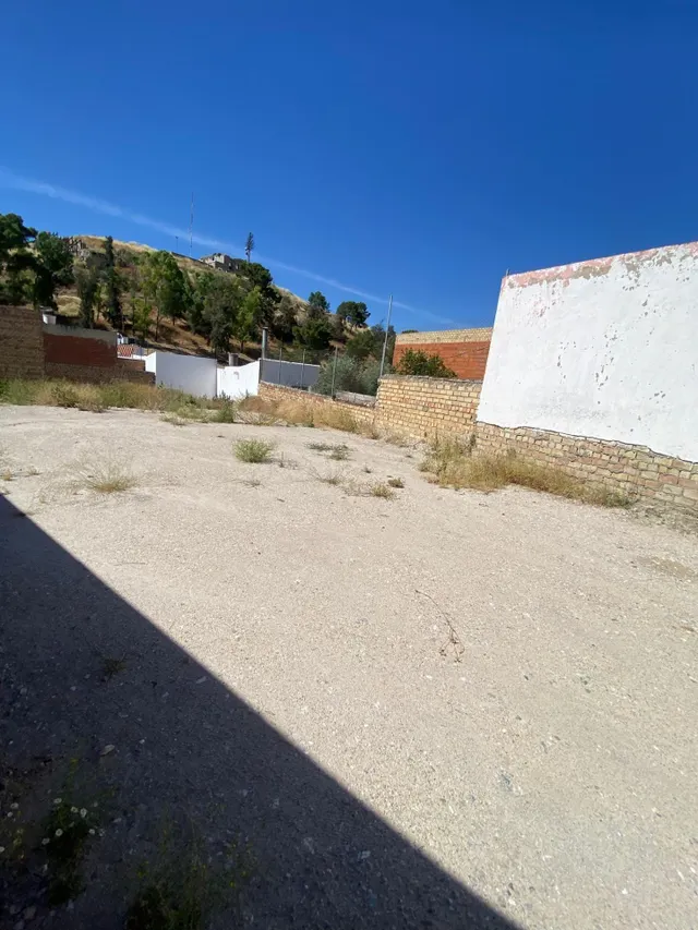 Oportunidad Única: Solar de 575 m2 en Calle Los Remedios, Zo - foto 4