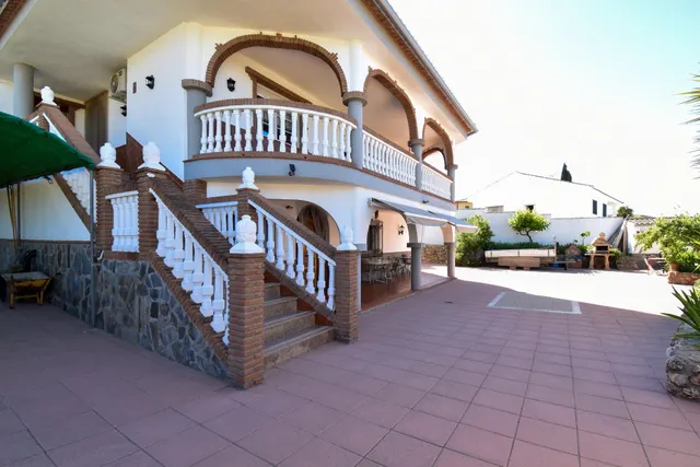 Espectacular chalet de lujo en El Puntal — 17