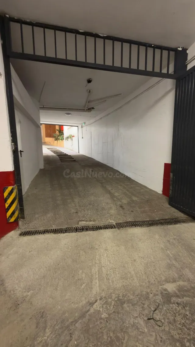 PLAZAS DE GARAJE EN ALQUILER EN ALAMEDA DE HÉRCULES DESDE 11 - foto 5