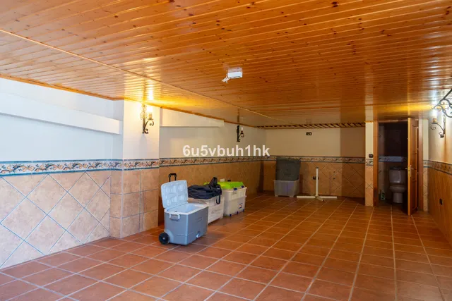 Chalet 4 habitaciones 229m² en venta - Centro — 28