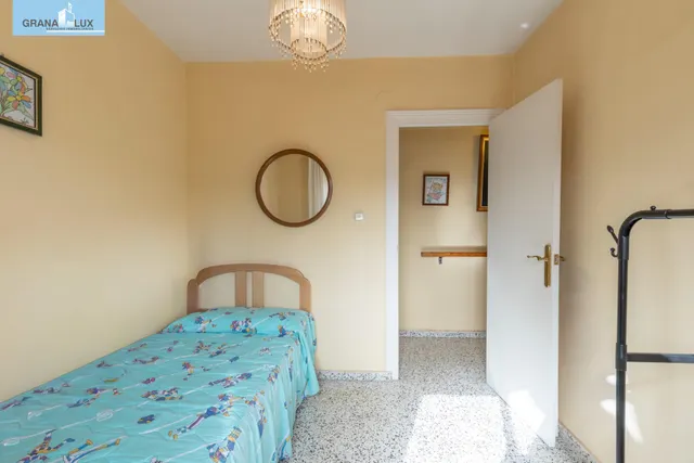 Piso 3 habitaciones en Calle Santa Margarita, junto Cmno. Bajo de Huétor — 19