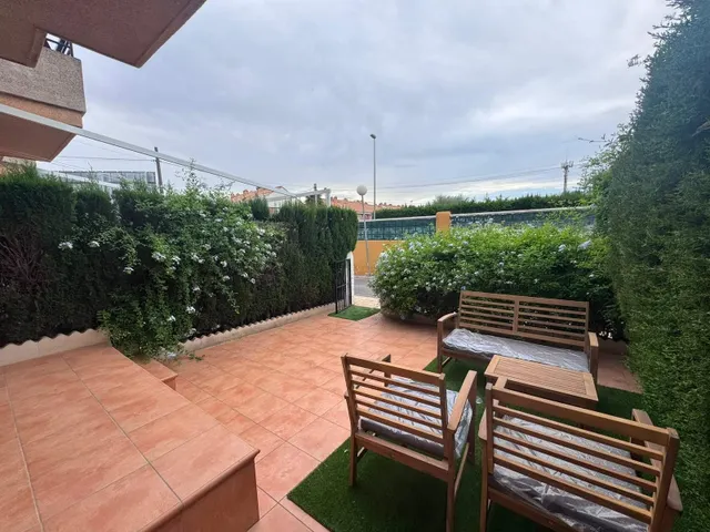 Chalet Reformado con Jardín Privado en San Juan Playa - Alicante — 16