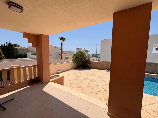 Villa 4 habitaciones 175m² en venta - Doña Pepa — 23