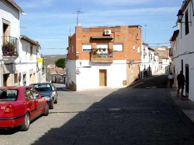 Se vende piso para reformar con Tejado Reformado — 29