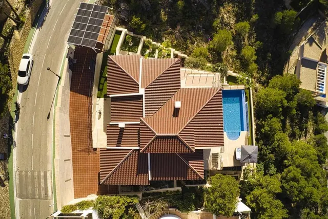 Nueva villa de lujo de arquitectura clásica. (cl) — 8