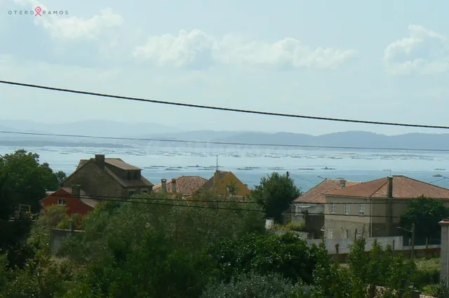 GRAN CASA CON VISTAS AL MAR, 1320M2 DE PARCELA Y 320M2 CONST