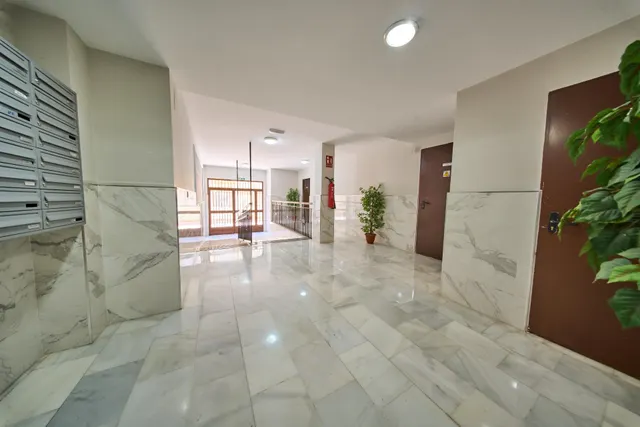 Piso en Calle Los Álamos, Las Gabias — 35