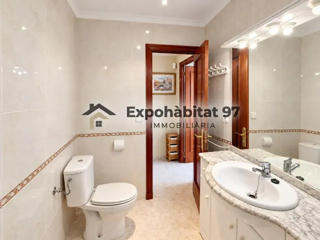 ¡APARTAMENTO DE 3 habitaciones CON 2 BAÑOS ESQUINERO DE 100 M2! — 16