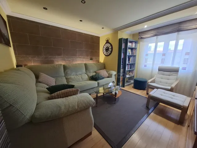 ¡Tu nuevo hogar en León te espera! ✨PISO Y LOCAL PARA VIVIR A TU RITMO!!! — 4