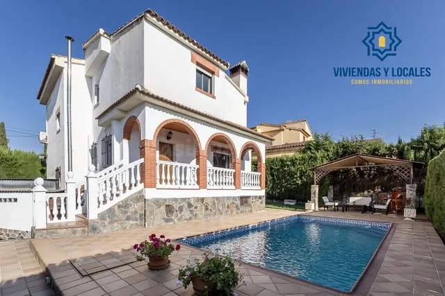 FANTASTICA CASA EN GOJAR