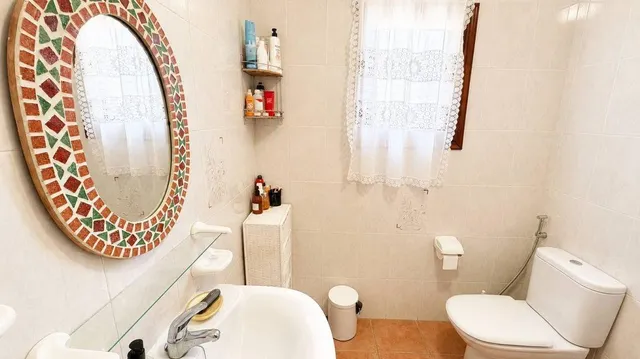 MAGNIFICO CHALET ADOSADO CON GRAN PARCELA, JARDIN Y PISCINA PRIVADA — 27
