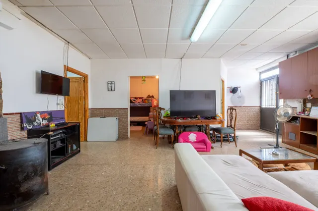 SE VENDE CASA EN LA ZONA DE CALZADA DE CALATRAVA — 37