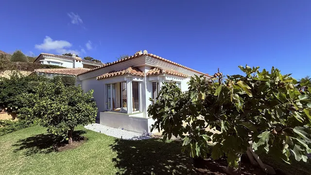Chalet 4 habitaciones 236m² en venta - Centro — 25