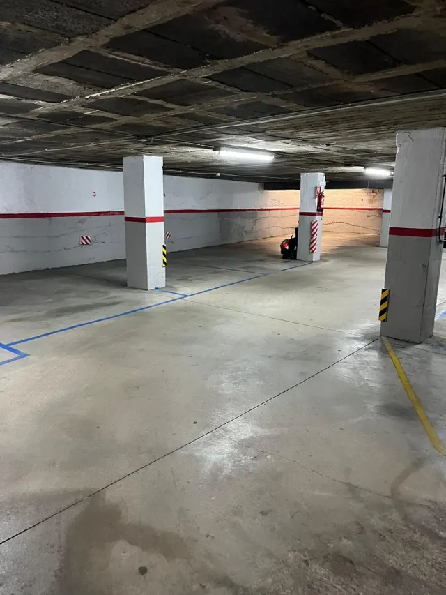 Se vende plaza de aparcamiento en Capellades, situada en una