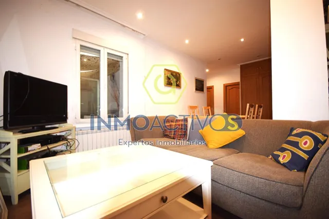 PISO CON PATIO USO PRIVADO EN EL CORAZÓN DE ARAPILES (CHAMBE - foto 2