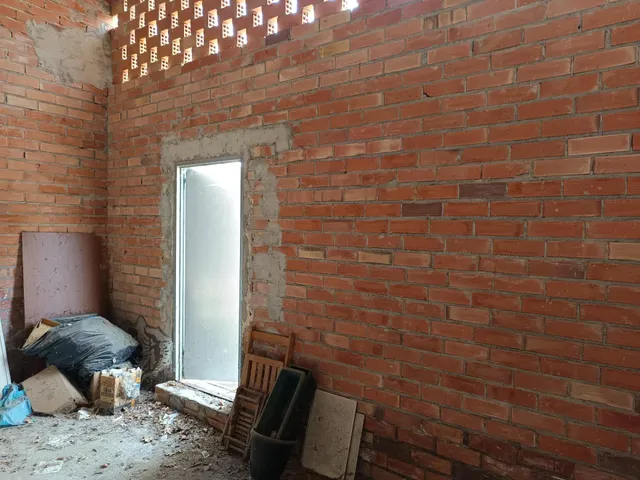 LOCAL COMERCIAL EN ALQUILER O VENTA — 3