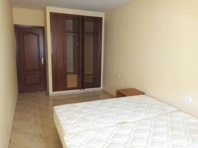 Valle San Lorenzo 2 habitaciones, balcon plaza garaje y trastero — 8