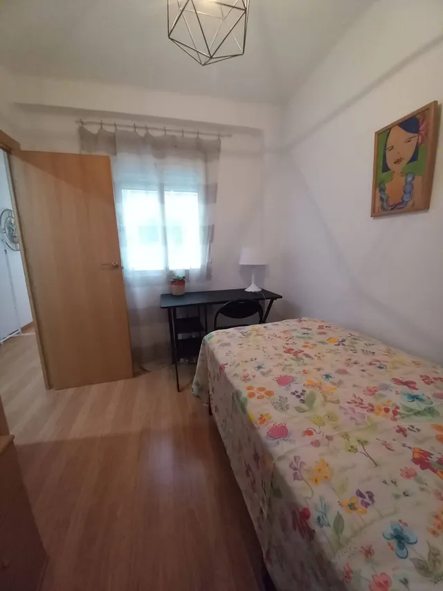 Piso en el centro reformado y equipado — 18