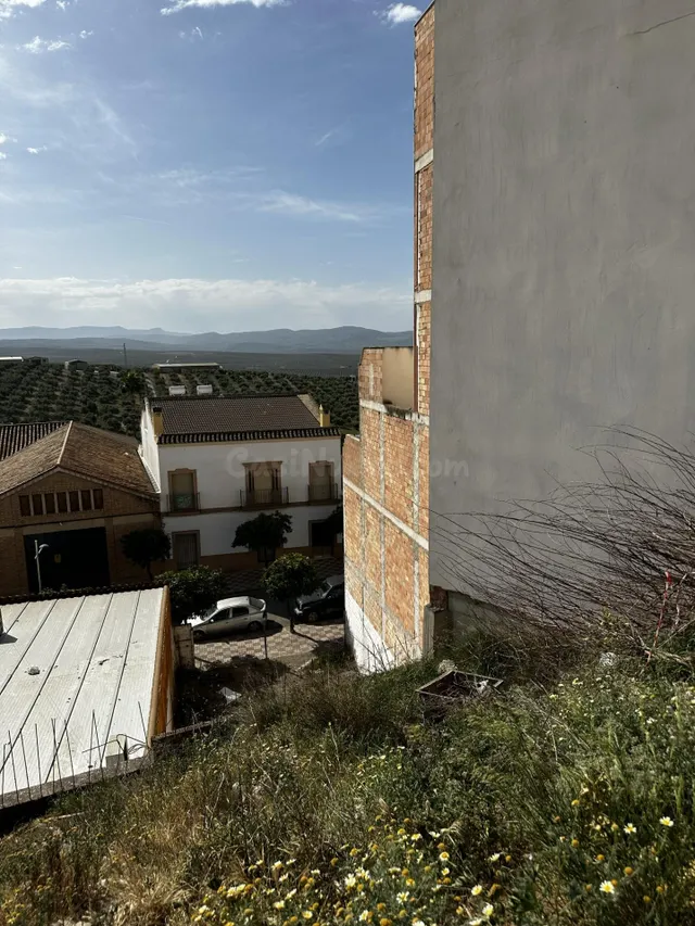 TERRENO URBANO IDEAL PARA CONSTRUIR, ¡ESPECIAL INVERSIÓN! - foto 3