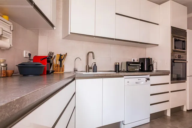 APARTAMENTO EN JAUME III EN ALQUILER TEMPORAL — 13