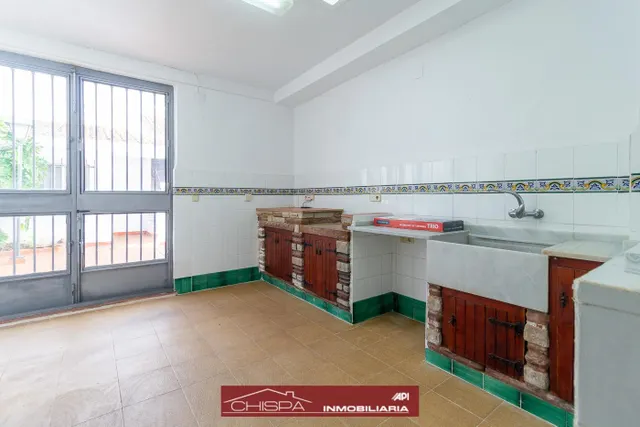 Casa de pueblo en el casco urbano de Nàquera — 11