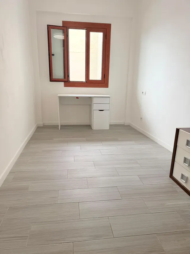 SE VENDE 2º PISO EN EL COLL DEN RABASSA — 17
