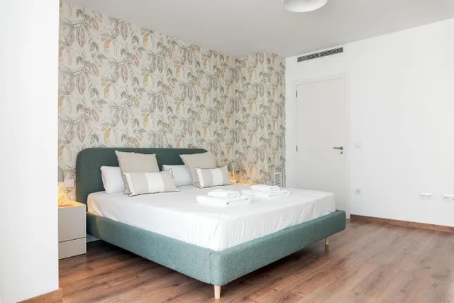 Exclusivo piso de 130 m2 y 4 dormitorios junto al Ayuntamiento de Valencia — 16