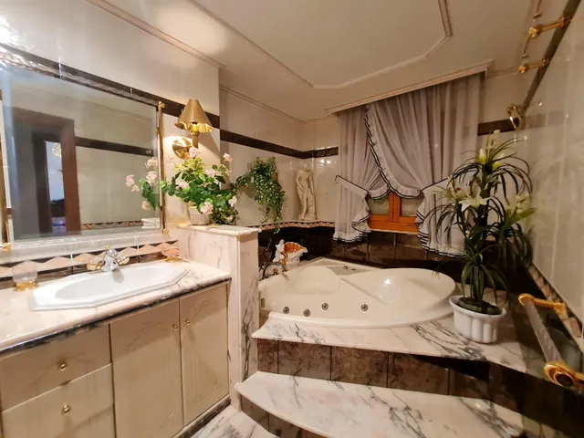 Casa de Pueblo. — 38
