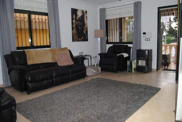 Casa 4 habitaciones 331m² en venta - PAU 26 — 11