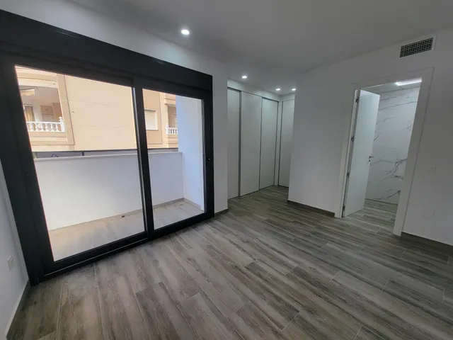 Apartamento 3 habitaciones 148m² en venta - Paseo maritimo — 12