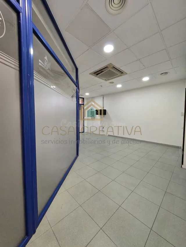 Local comercial 68m² en alquiler - Ciutat Universitaria - Un - foto 5